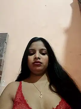 Snapshot of Maahhii_2 chatting on 8, 1, 2026 Maahhii 2 online show from 8, 1, 2026
