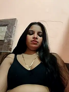 Snapshot of Maahhii_2 chatting on 24, 2, 2026 Maahhii 2 online show from 24, 2, 2026