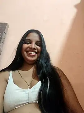 Snapshot of Maahhii_2 chatting on 25, 2, 2026 Maahhii 2 online show from 25, 2, 2026