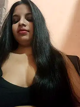 Snapshot of Maahhii_2 chatting on 4, 3, 2026 Maahhii 2 online show from 4, 3, 2026