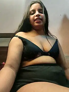 Maahhii 2 online show from 14, 5, 2026