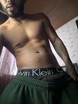 Snapshot of TU-MORENOO chatting on 18, 9, 2025 TU-MORENOO online show from 18, 9, 2025