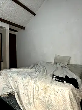 Snapshot of TU-MORENOO chatting on 27, 11, 2025 TU-MORENOO online show from 27, 11, 2025