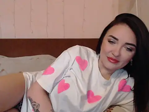 Veronica-Luxs online show from 10, 4, 2026