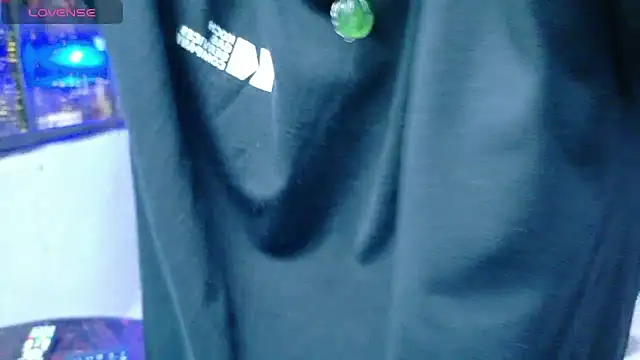 alandelrey57 online show from 5, 12, 2025