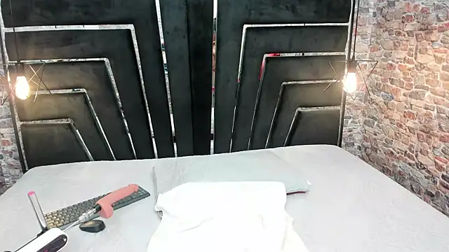 Snapshot of ALYANNA_HOT_ chatting on 30, 9, 2025 ALYANNA HOT online show from 30, 9, 2025