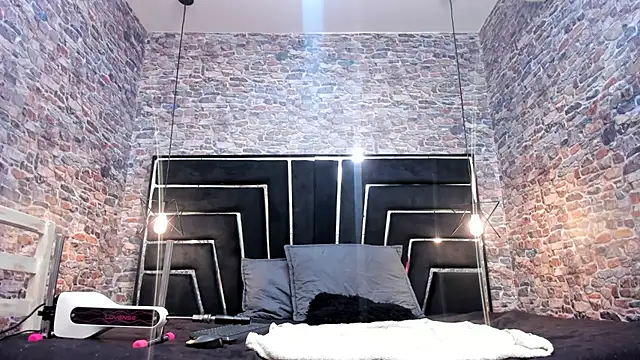 Snapshot of ALYANNA_HOT_ chatting on 15, 12, 2025 ALYANNA HOT online show from 15, 12, 2025