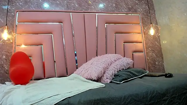 Snapshot of ALYANNA_HOT_ chatting on 15, 2, 2026 ALYANNA HOT online show from 15, 2, 2026