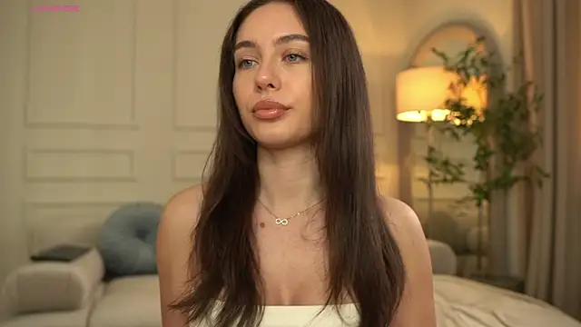 Snapshot of Ashley-Evans chatting on 2, 3, 2026 Ashley-Evans online show from 2, 3, 2026