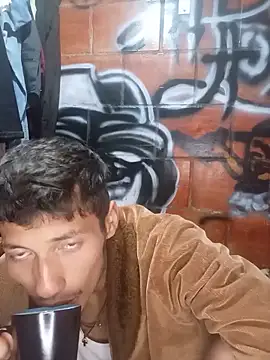 Snapshot of alexandercruz chatting on 20, 5, 2026 alexandercruz online show from 20, 5, 2026