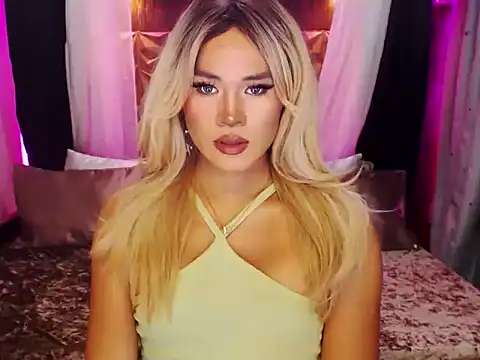 YllanaAltheaXxX online show from 28, 9, 2025