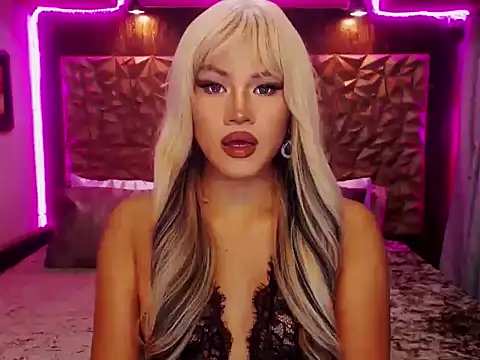 YllanaAltheaXxX online show from 29, 11, 2025