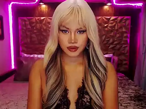 YllanaAltheaXxX online show from 17, 12, 2025