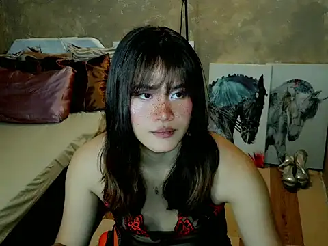 YllanaAltheaXxX online show from 24, 6, 2026