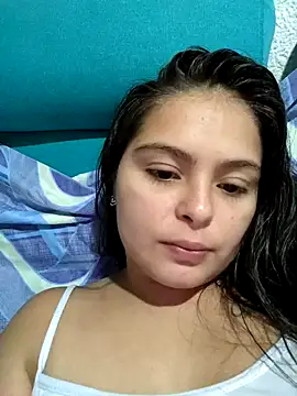 Snapshot of yatzuriperrita chatting on 7, 1, 2026 yatzuriperrita online show from 7, 1, 2026