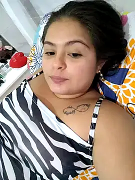 Snapshot of yatzuriperrita chatting on 24, 2, 2026 yatzuriperrita online show from 24, 2, 2026