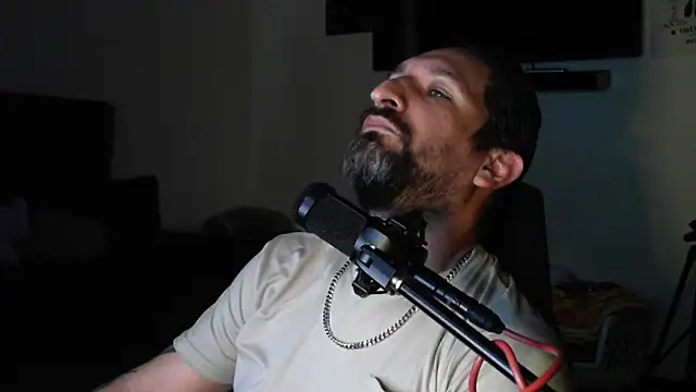 DevilPup75  online show from 8, 9, 2025