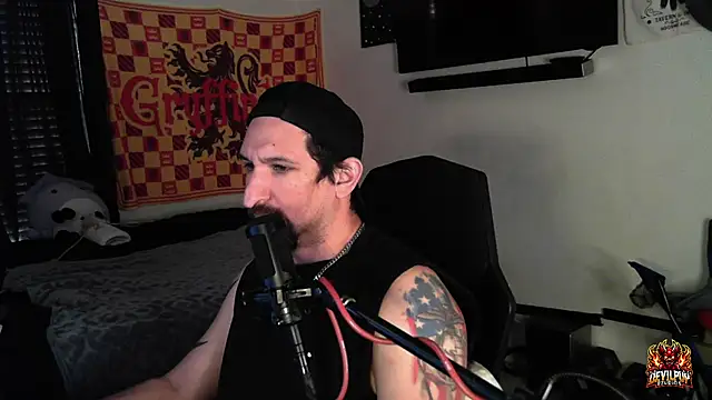 DevilPup75  online show from 26, 9, 2025