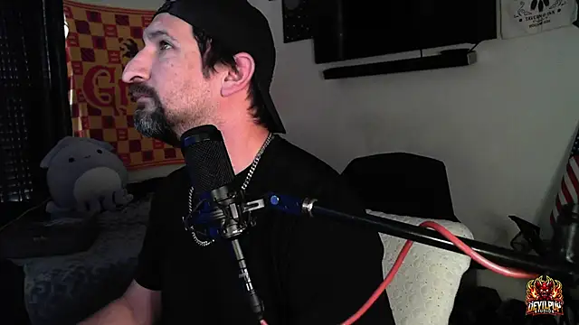 DevilPup75  online show from 29, 9, 2025