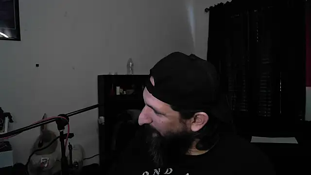 Snapshot of DevilPup75_ chatting on 11, 5, 2026 DevilPup75 online show from 11, 5, 2026