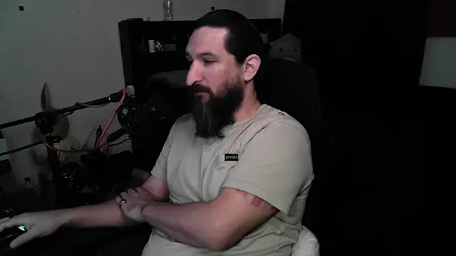 Snapshot of DevilPup75_ chatting on 13, 5, 2026 DevilPup75 online show from 13, 5, 2026