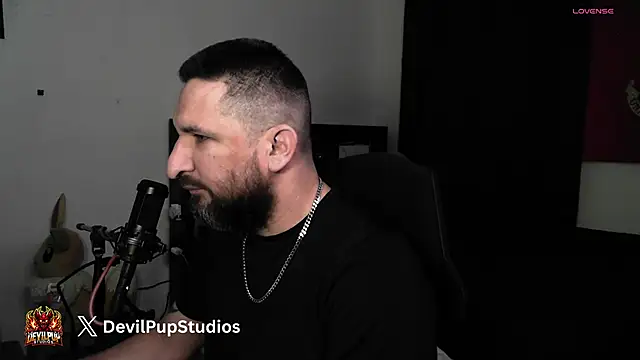 Snapshot of DevilPup75_ chatting on 27, 5, 2026 DevilPup75 online show from 27, 5, 2026