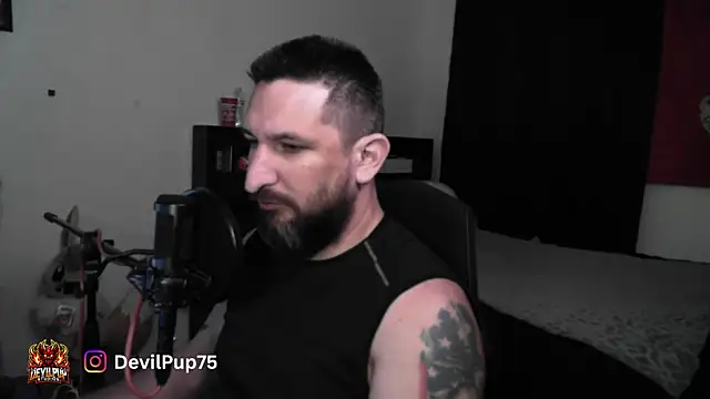 Snapshot of DevilPup75_ chatting on 3, 6, 2026 DevilPup75 online show from 3, 6, 2026