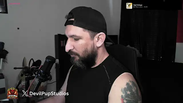 Snapshot of DevilPup75_ chatting on 12, 6, 2026 DevilPup75 online show from 12, 6, 2026