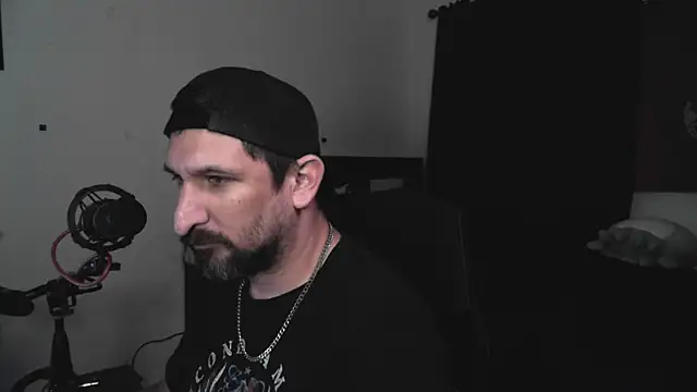 DevilPup75  online show from 13, 7, 2026
