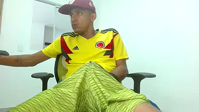 skinny23cm online show from 25, 2, 2025