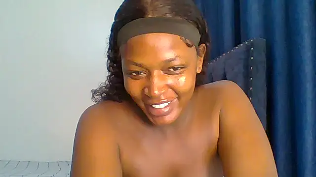 Curvy Scarlet online show from 22, 9, 2025