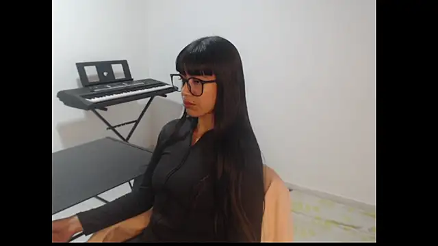 meganmiauu online show from 9, 4, 2026