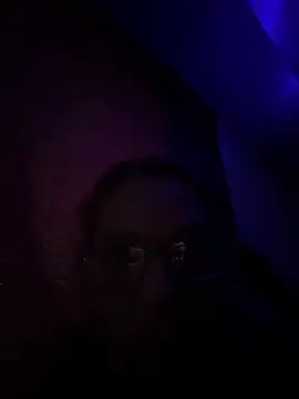 MzGigglez69 online show from 1, 8, 2026