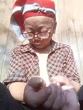 VangLe73 online show from 24, 11, 2025