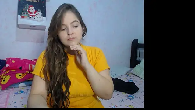 Snapshot of Pregnant_Kloe chatting on 24, 11, 2025 Pregnant Kloe online show from 24, 11, 2025