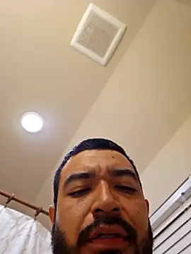 Snapshot of Lb228w chatting on 24, 3, 2026 Lb228w online show from 24, 3, 2026