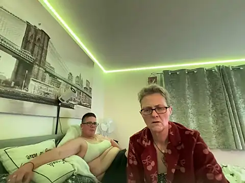 Curvy-Jinx online show from 21, 4, 2026