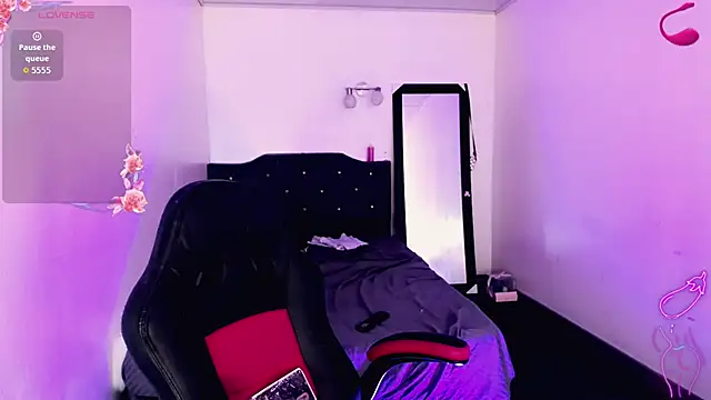 Snapshot of Rossedewitt_ chatting on 14, 10, 2025 Rossedewitt online show from 14, 10, 2025