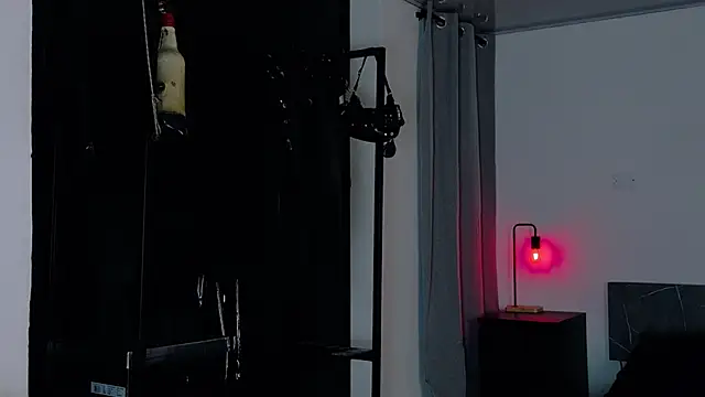 Angelabl0odborne online show from 7, 4, 2026