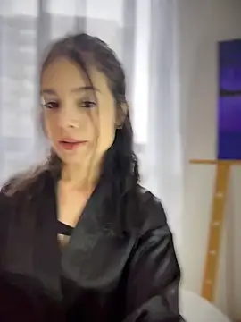 Sofi Leal online show from 18, 4, 2026