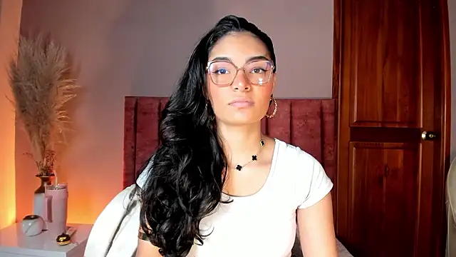 LunaAspen  online show from 21, 3, 2026