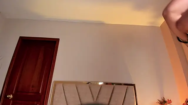 LunaAspen  online show from 27, 4, 2026