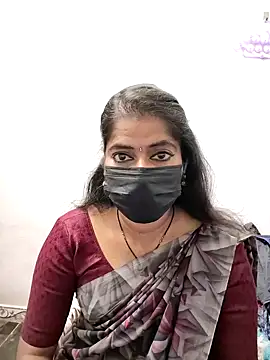 Snapshot of tamil_Sigappu_Roja chatting on 28, 10, 2025 tamil Sigappu Roja online show from 28, 10, 2025