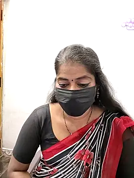 Snapshot of tamil_Sigappu_Roja chatting on 27, 11, 2025 tamil Sigappu Roja online show from 27, 11, 2025