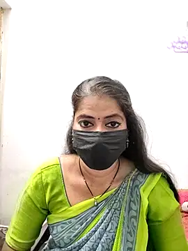 Snapshot of tamil_Sigappu_Roja chatting on 8, 1, 2026 tamil Sigappu Roja online show from 8, 1, 2026