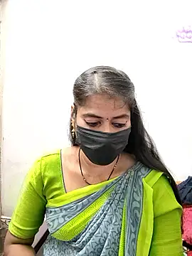 Snapshot of tamil_Sigappu_Roja chatting on 8, 1, 2026 tamil Sigappu Roja online show from 8, 1, 2026