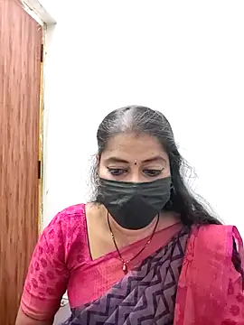Snapshot of tamil_Sigappu_Roja chatting on 18, 2, 2026 tamil Sigappu Roja online show from 18, 2, 2026