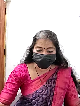 Snapshot of tamil_Sigappu_Roja chatting on 3, 3, 2026 tamil Sigappu Roja online show from 3, 3, 2026