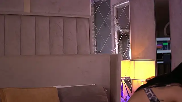 FrancescaDante online show from 16, 10, 2025