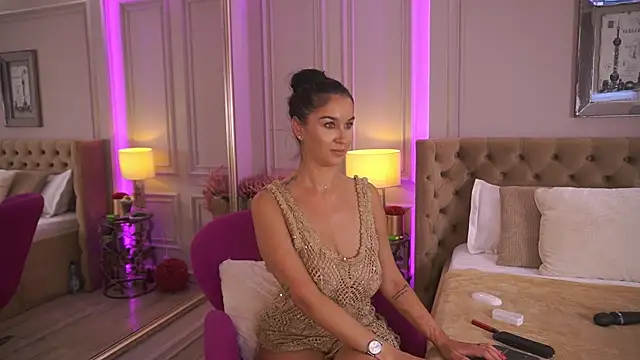 Snapshot of FrancescaDante chatting on 27, 6, 2026 FrancescaDante online show from 27, 6, 2026